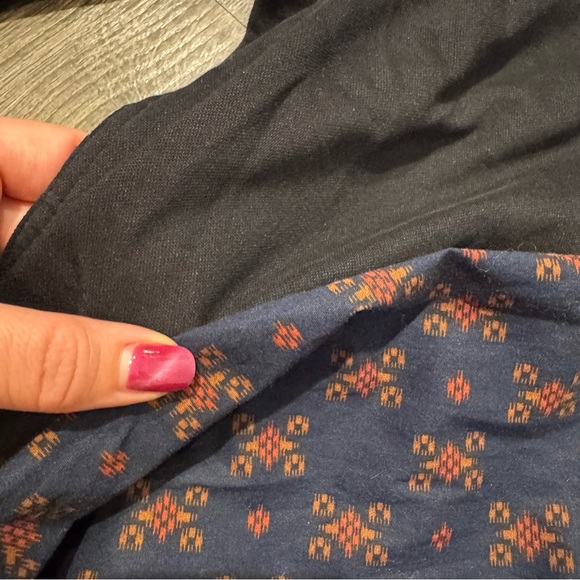 Express Black and Navy Patterned Casual Shirts long sleeve button down size XXL - Picture 8 of 9